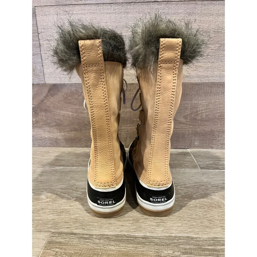 Sorel Joan of Arctic Boots Honest Beige Suede Rubber Winter Snow boots Size 8.5